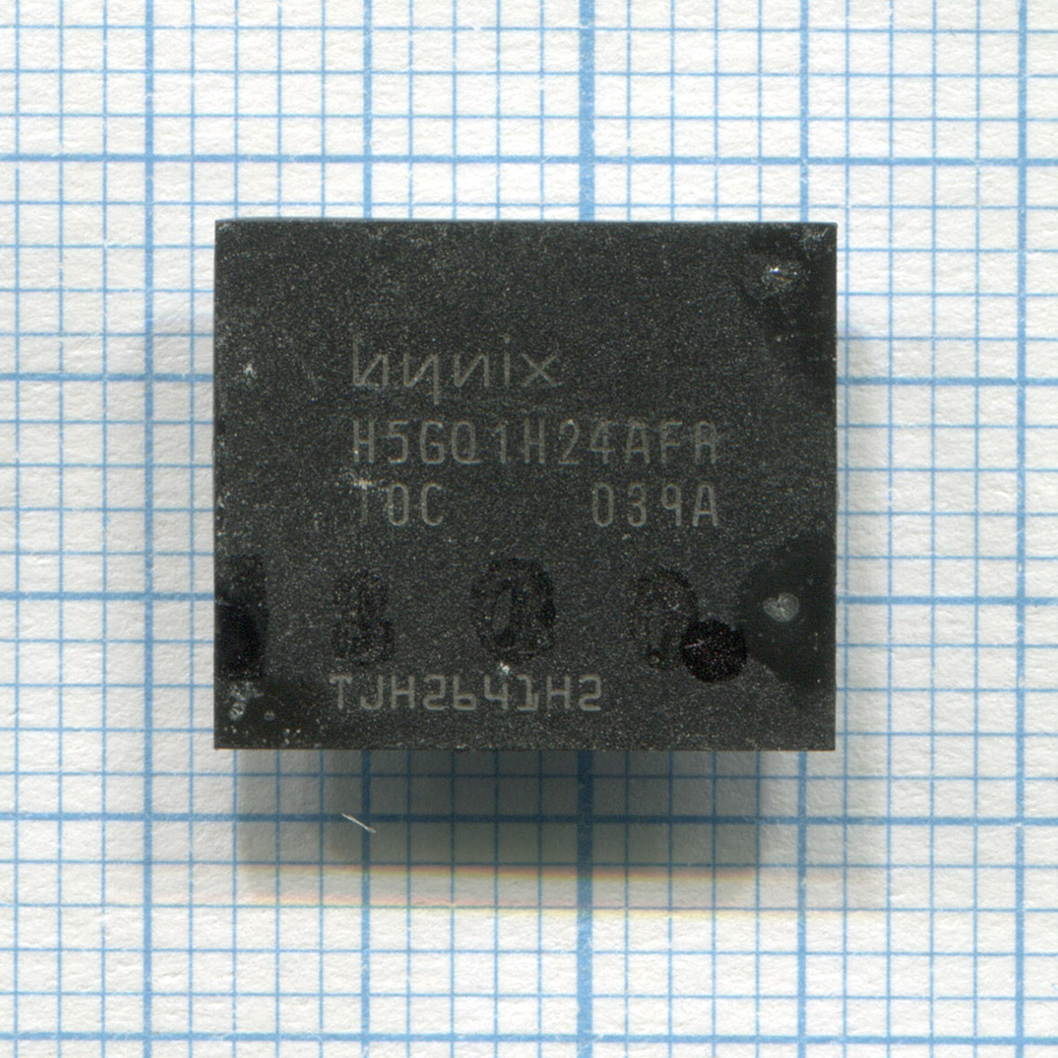 Видеопамять GDDR5 128MB H5GQ1H24AFR T0C