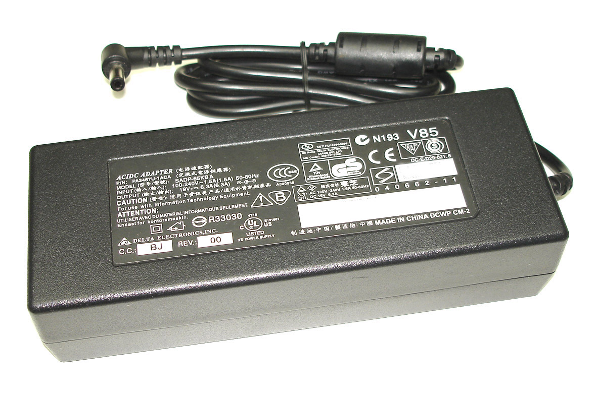 Блок питания (сетевой адаптер) для ноутбуков Toshiba 19V 6.3A 5.5x2.5mm HC