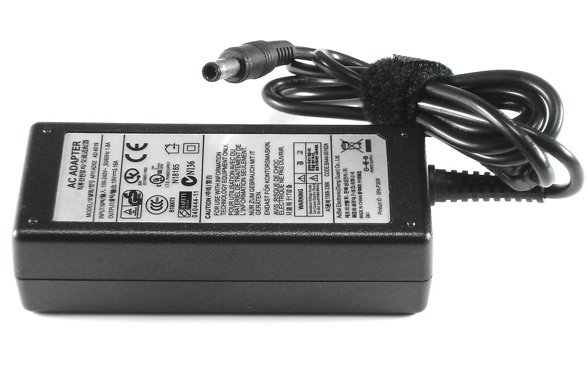 Блок питания (сетевой адаптер) для ноутбуков Samsung 19V 3.16A 5.5x3.0 pin HC